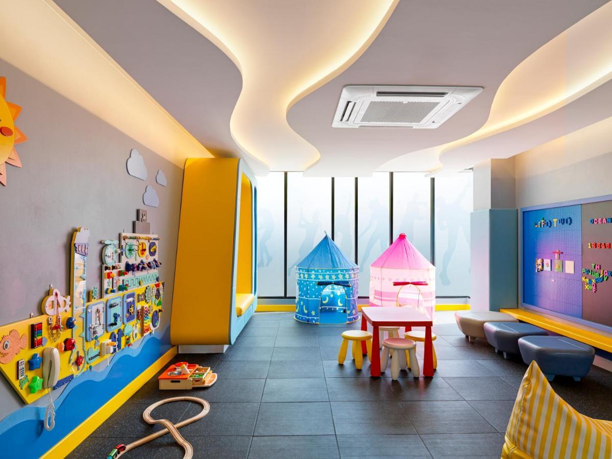 The Oceanic Sportel Phuket - Sha Extra Plus Exterior photo The Children's Hospital